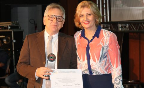 ABZ premia destaques na zootecnia durante o Zootec 2017