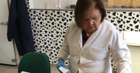 Aos 79 anos, Dona Olga dá exemplo de dedicação e se forma em Zootecnia na UEG
