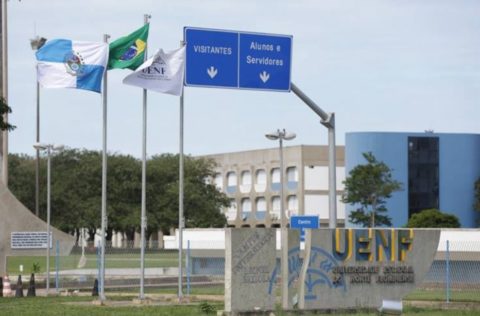 Oportunidade: Concurso público para técnicos da UENF (inscrições até 10/06)